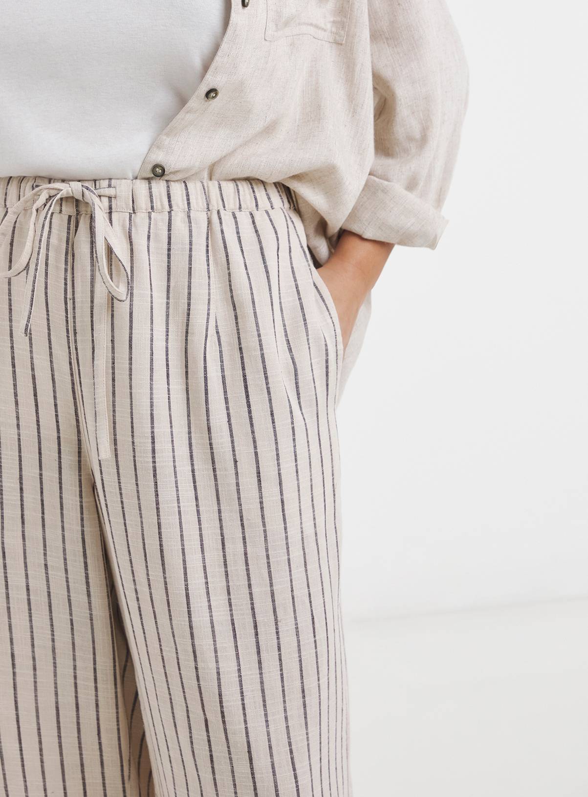 SIMPLY BE Neutral Stripe Barrel Trouser With Linen 14 - Image 4